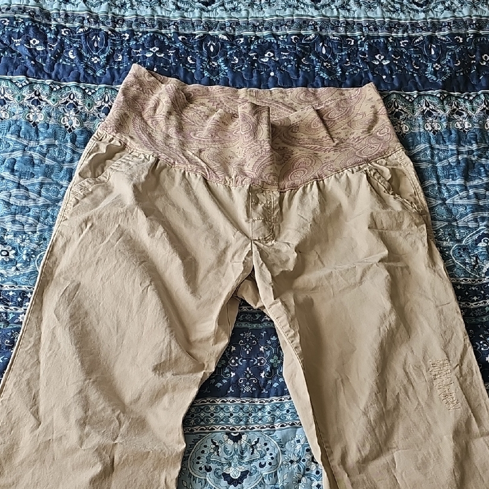 Oldy Navy Maternity Pants